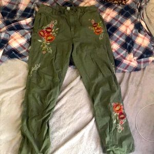 Green cargo pants with flowers brand Sundance size 6
